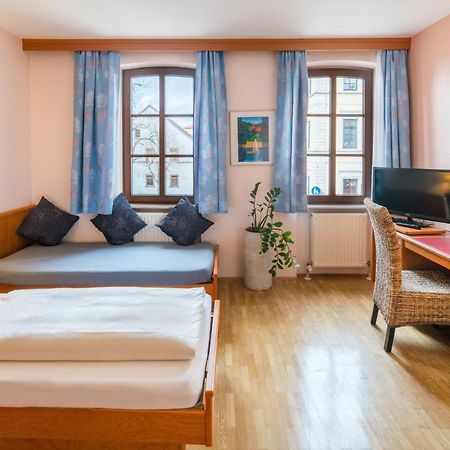 Hotel-Restaurant Zur Kanne Schifferstadt Extérieur photo